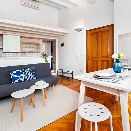 Apartament Happy House Bregovita By Irundo *