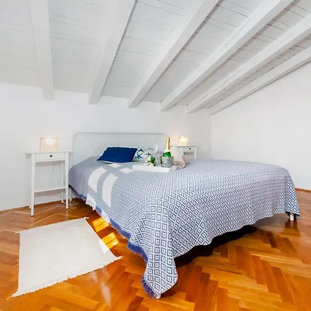 Happy House Bregovita By Irundo * Rovinj