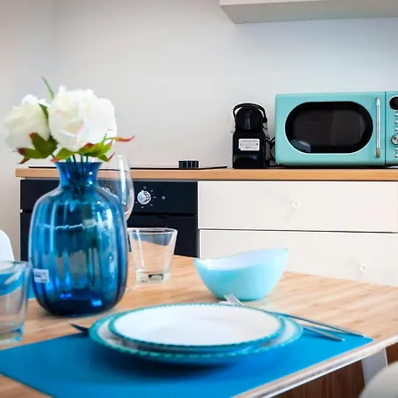 Happy House Bregovita By Irundo *